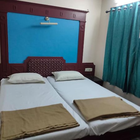 Anjana Hotels Theni Exteriér fotografie